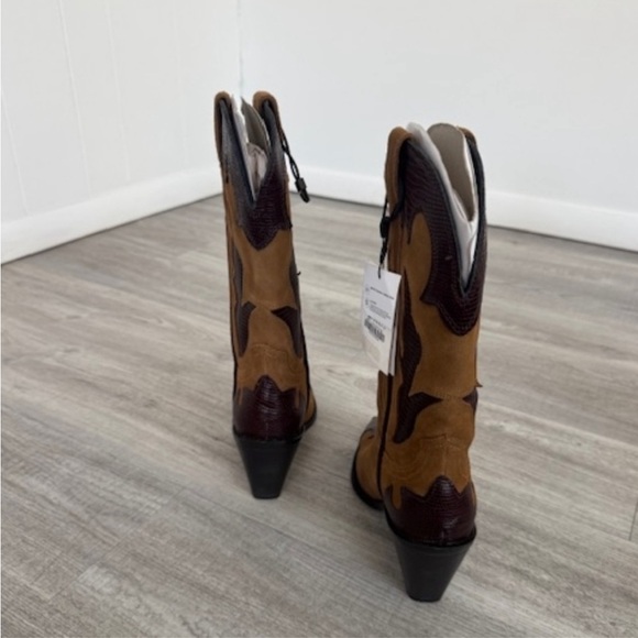 NWT ZARA viral 2024 COMBINATION SUEDE KNEE HIGH BOOTS
SIZE 5 (EUR 35 - Picture 13 of 14